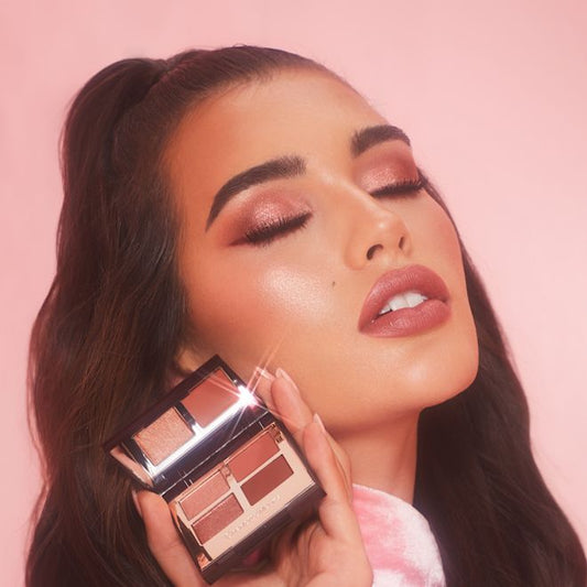 Charlotte tilbury luxury palette eye shadows - شارلوت تلبري باليت ظلال العيون فاخر