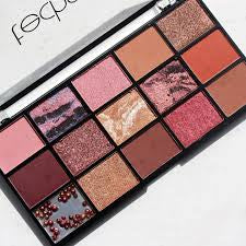 Technic Persuasion eyeshadow palatte - باليت ظلال عيون من تكنيك