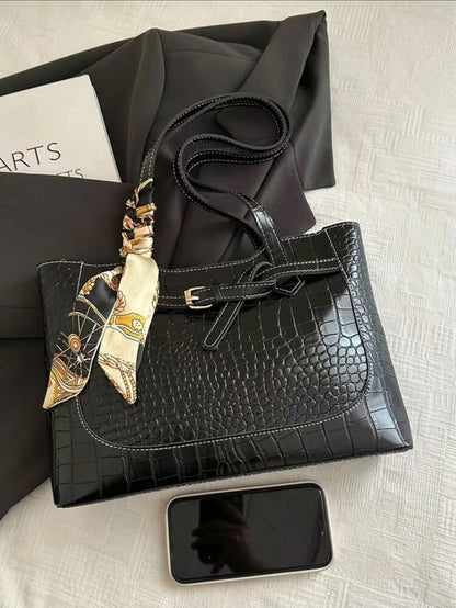 Luxury and Practical Leather Women's Shoulder Bag