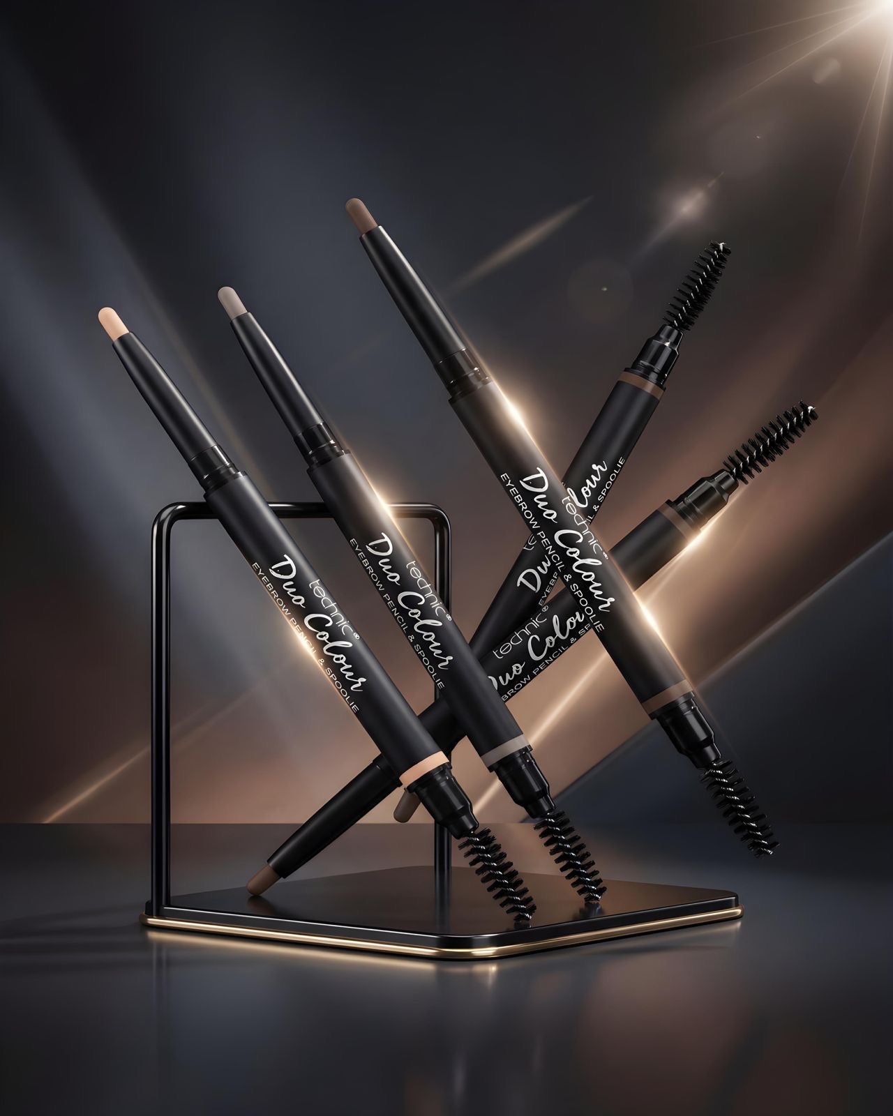 قلم الحواجب من تكنيك Technic Duo Colour Eyebrow Pencil & Spoolie