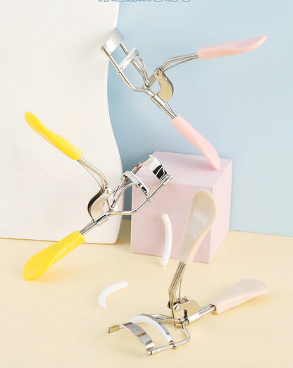 Eyelash curler tool - أداة تجعيد الرموش