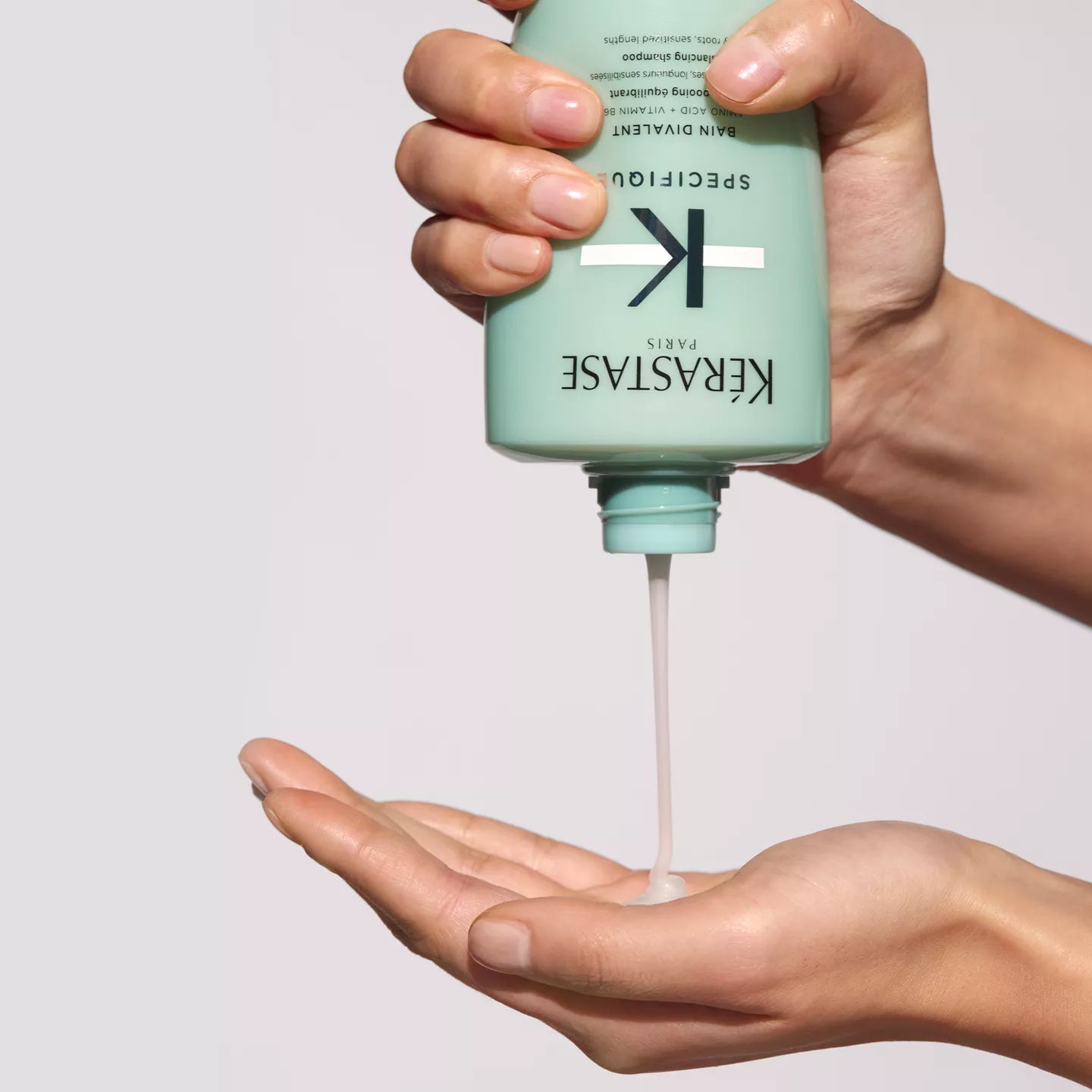 Kérastase Specifique Bain Divalent Shampoo 250ml - شامبو لفروة الرأس الدهنية والأطراف الجافة