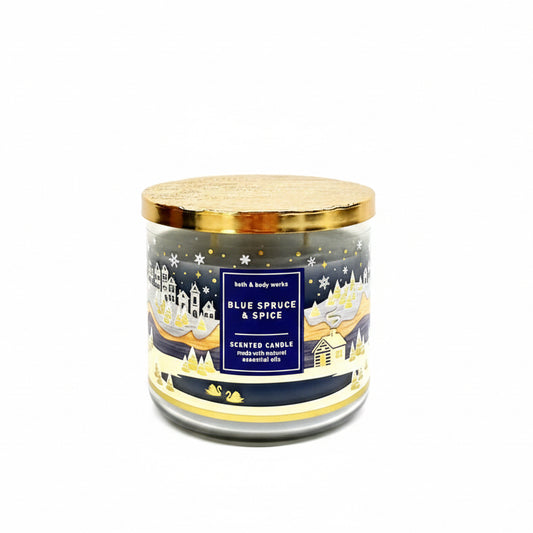 Bath & Body Works Blue Spruce & Spice scented Candle 411g - شمعة معطرة بأجواء شتائية بثلاث فتائل من باث اند بودي